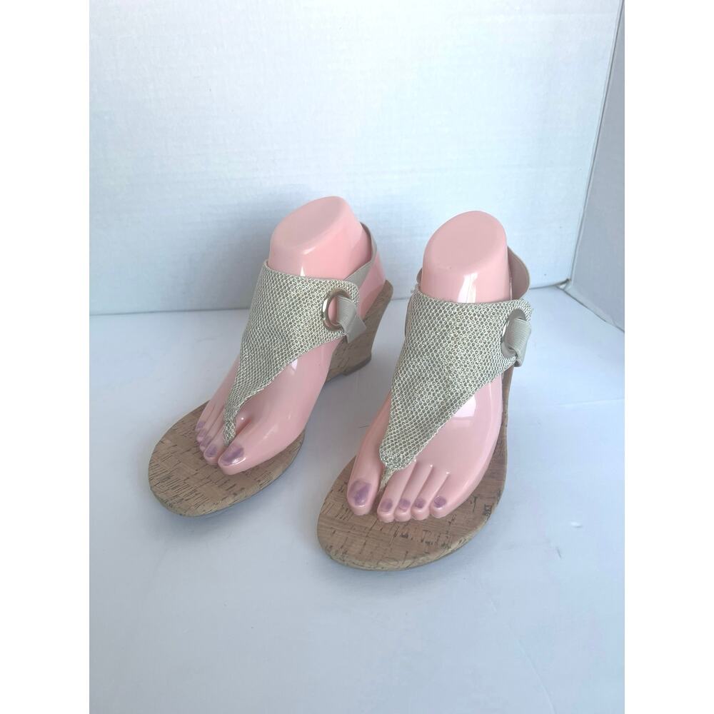 White Mountain Aida Sparkly Gold Tan Thong Cork Wedge Elastic Straps Sandal Sz 9